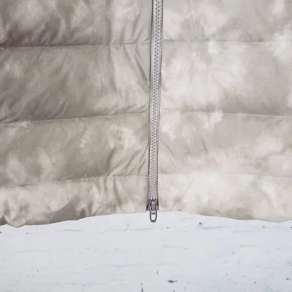 Lululemon Navigation Stretch Down Vest Size XXL Mesosphere White Opal Raw Linen - Picture 4 of 8